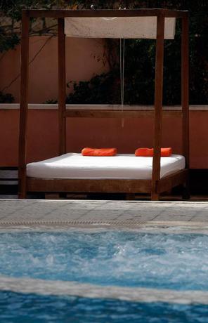 Imagen de los exteriores del Hotel Tropic Relax. Foto 12