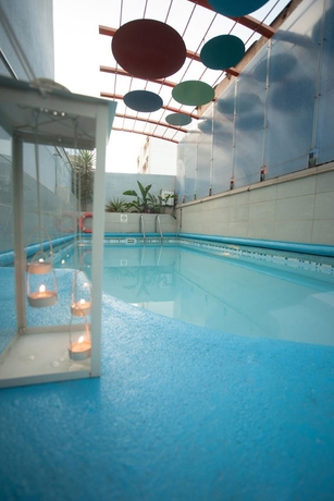 Imagen general del Hotel Tropical, Atenas. Foto 11