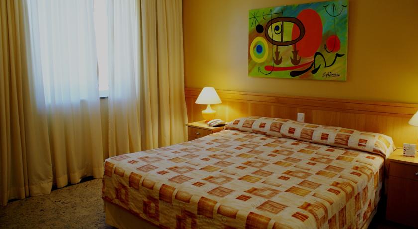 Imagen de la habitación del Hotel Tropical Barra. Foto 6