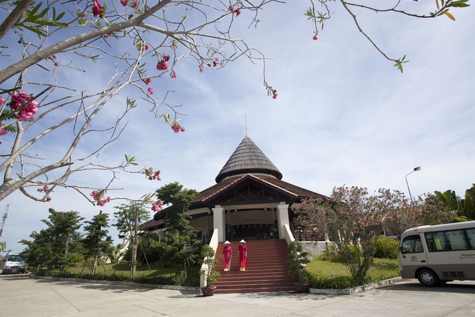 Imagen general del Hotel Tropical Beach Hoi An Resort. Foto 1