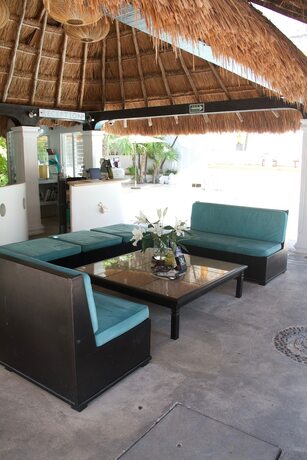 Imagen general del Hotel Tropical Casablanca Party Zone. Foto 5