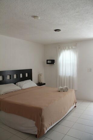 Imagen general del Hotel Tropical Casablanca Party Zone. Foto 7