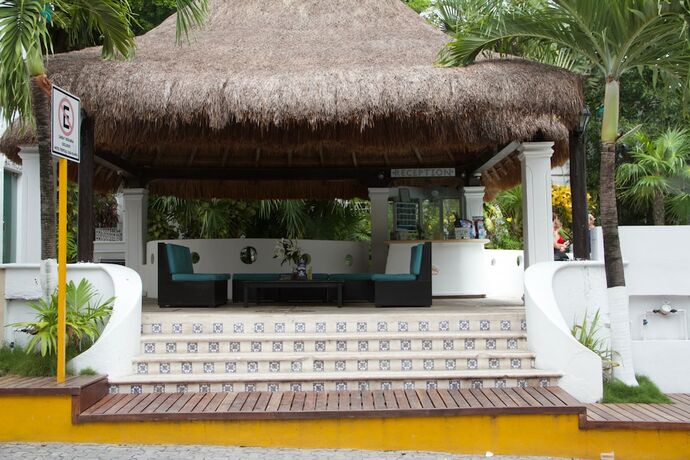 Imagen general del Hotel Tropical Casablanca Party Zone. Foto 12