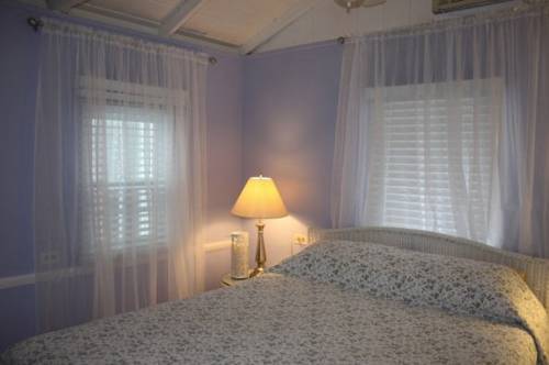 Imagen de la habitación del Hotel Tropical Cottages. Foto 16