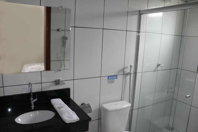 Imagen de la habitación del Hotel Tropical Garden. Foto 17
