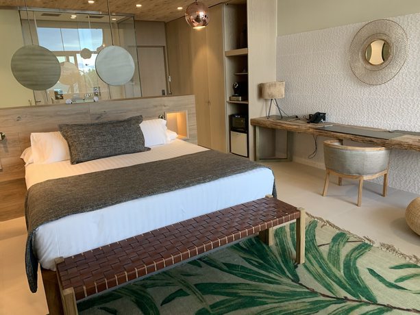 Imagen de la habitación del Hotel Tropical Gava Mar. Foto 7