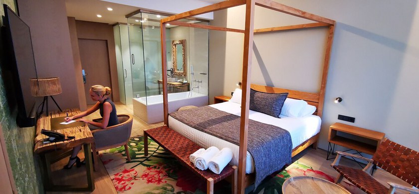 Imagen de la habitación del Hotel Tropical Gava Mar. Foto 9