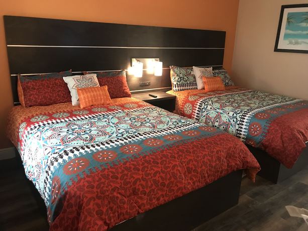 Imagen de la habitación del Hotel Tropical Inn and Suites. Foto 16