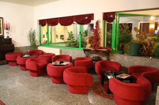 Imagen de los interiores del Hotel Tropical Promises Hotel. Foto 5