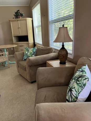 Imagen de la habitación del Hotel Tropical Resort and Marina on Lake Beresford. Foto 18