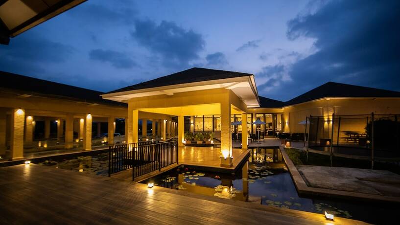 Imagen general del Hotel Tropical Retreat Luxury Resort and Spa. Foto 8