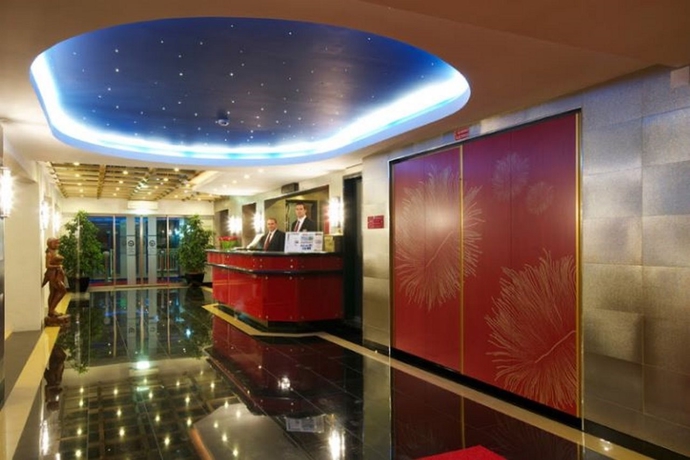 Imagen general del Hotel Tropical Sol, Albufeira. Foto 4