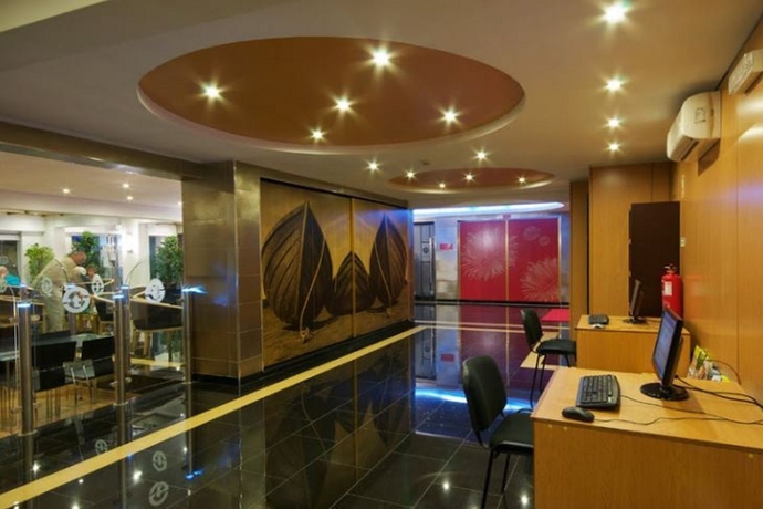 Imagen general del Hotel Tropical Sol, Albufeira. Foto 5