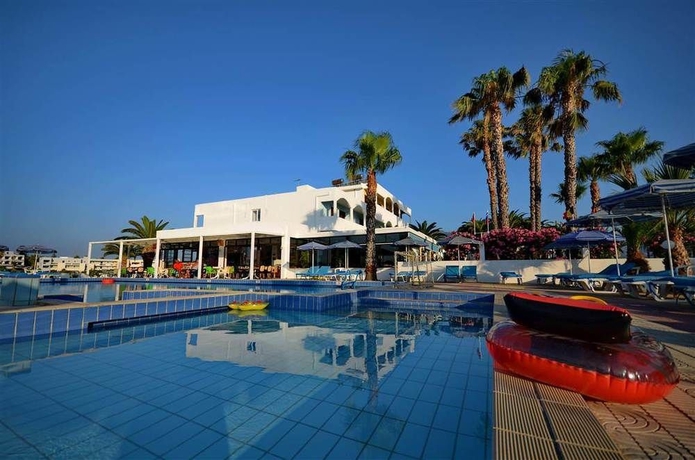 Imagen de la piscina del Hotel Tropical Sol, Tigaki. Foto 15