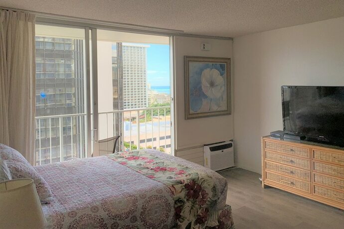 Imagen de la habitación del Hotel Tropical Studios at Marine Surf Waikiki. Foto 16