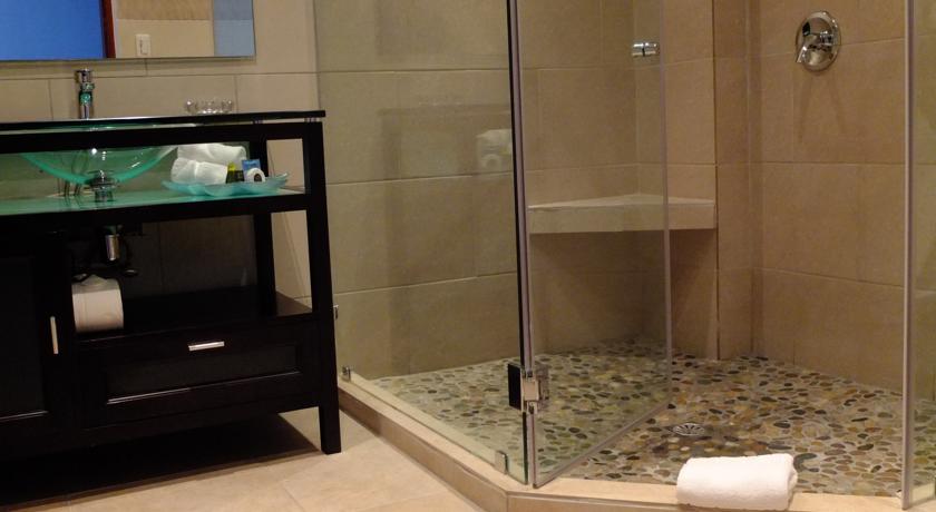 Imagen de los interiores del Hotel Tropical Suites, Bocas del Toro. Foto 10