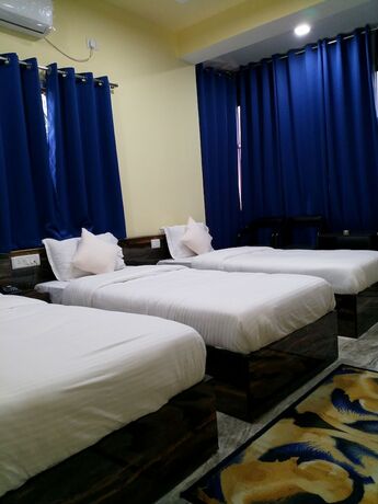 Imagen general del Hotel Tropical Suites, Dzongkhag Thromde. Foto 12