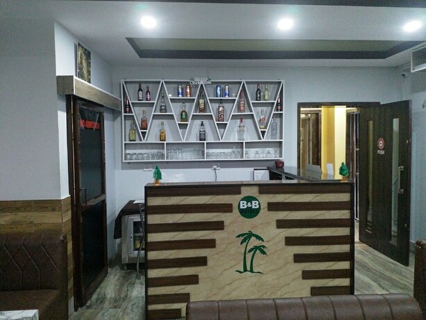 Imagen general del Hotel Tropical Suites, Dzongkhag Thromde. Foto 13