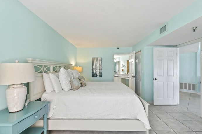 Imagen de la habitación del Hotel Tropical Suites at Sunglow Resort. Foto 16