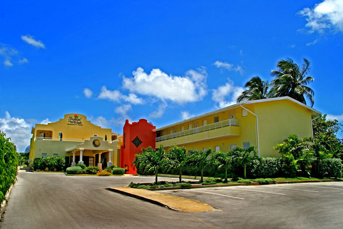 Imagen general del Hotel Tropical Winds Apartment. Foto 2