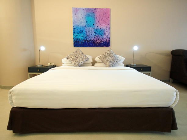 Imagen de la habitación del Hotel Tropicana, Central Pattaya. Foto 2