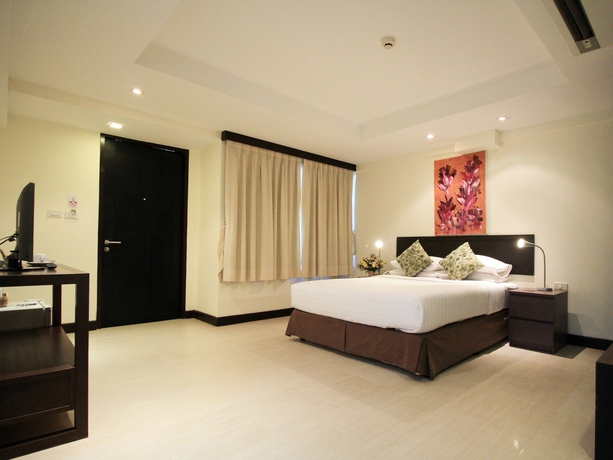 Imagen de la habitación del Hotel Tropicana, Central Pattaya. Foto 7