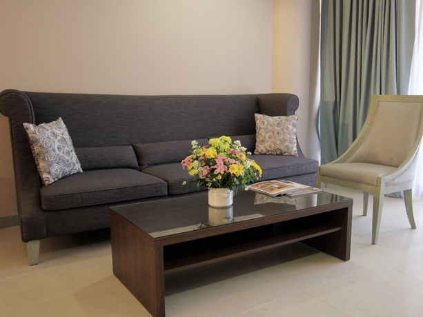 Imagen de la habitación del Hotel Tropicana, Central Pattaya. Foto 11