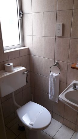 Imagen de la habitación del Hotel Tropicana Hotel. Foto 8