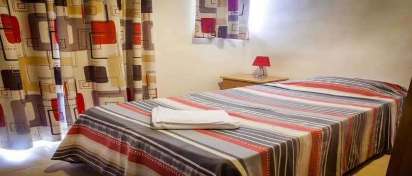 Imagen de la habitación del Hotel Tropicana Hotel. Foto 10