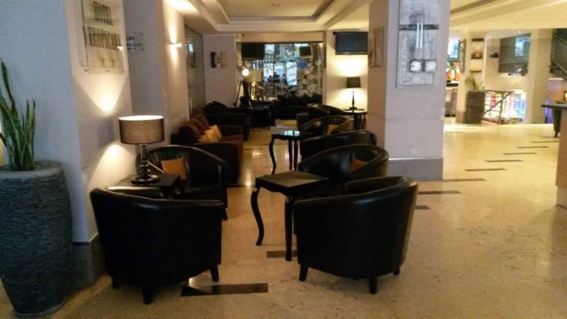 Imagen de la habitación del Hotel Tropicana Hotel. Foto 11