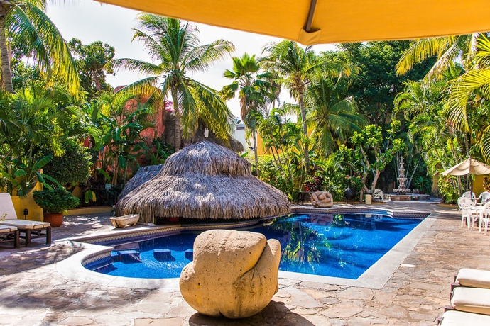 Imagen de la piscina del Hotel Tropicana Inn, San Jos&eacute; del Cabo. Foto 15