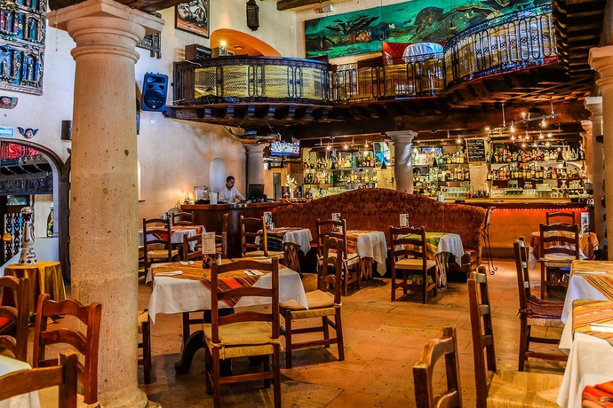 Imagen del bar/restaurante del Hotel Tropicana Inn, San Jos&eacute; del Cabo. Foto 6