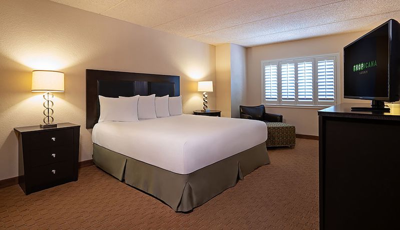 Imagen de la habitación del Hotel Tropicana Laughlin. Foto 7