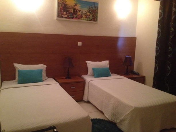 Imagen de la habitación del Hotel Tropicana Lobito. Foto 9