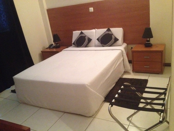 Imagen de la habitación del Hotel Tropicana Lobito. Foto 10