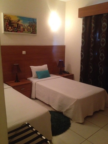 Imagen de la habitación del Hotel Tropicana Lobito. Foto 12