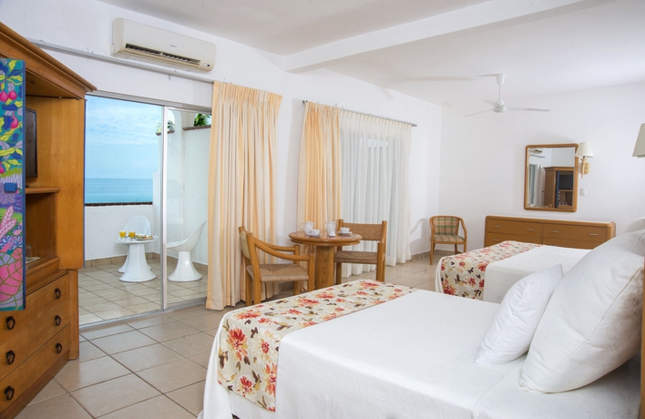 Imagen de la habitación del Hotel Tropicana - Near Olas Altas Street. Foto 7