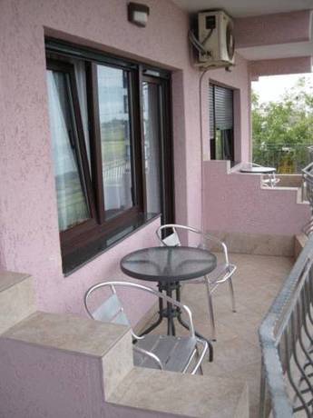 Imagen de la habitación del Hotel Tropicana, Paralia. Foto 3