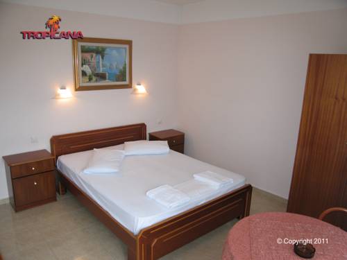 Imagen de la habitación del Hotel Tropicana, Paralia. Foto 5