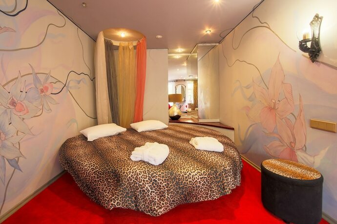 Imagen de la habitación del Hotel Tropicana Park Country Club. Foto 12