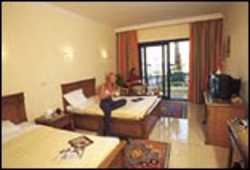 Imagen de la habitación del Hotel Tropicana Rosetta. Foto 2