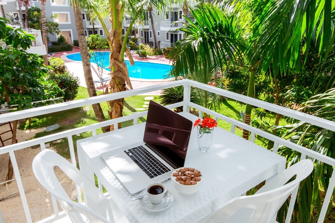 Imagen de la habitación del Hotel Tropicana Suites Deluxe Beach Club and Pool. Foto 10