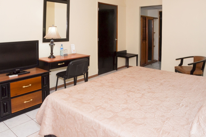 Imagen de la habitación del Hotel Tropico Inn. Foto 7