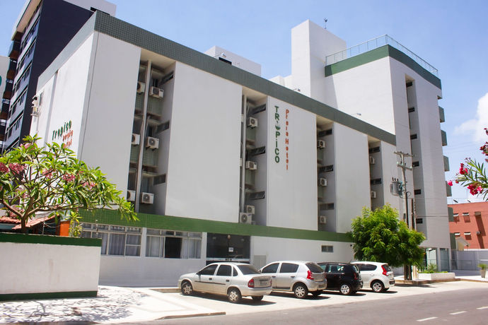 Imagen de los exteriores del Hotel Tropico Praia. Foto 7