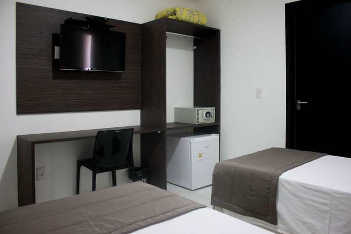 Imagen de la habitación del Hotel Tropico Praia. Foto 4