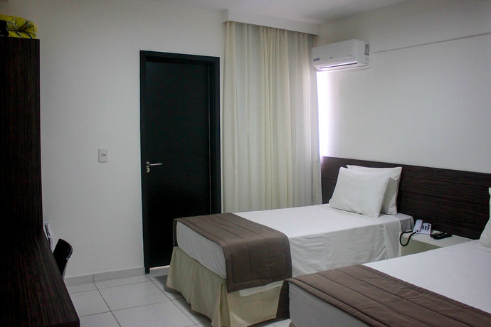 Imagen de la habitación del Hotel Tropico Praia. Foto 6