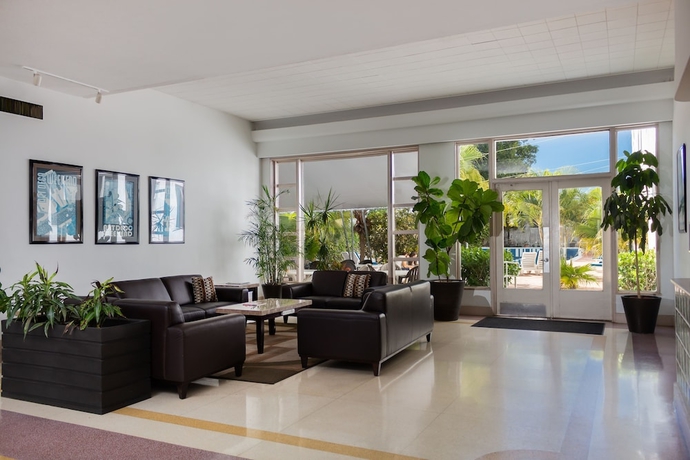 Imagen de los interiores del Hotel Tropics, Miami Beach . Foto 18