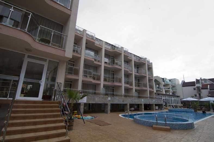 Imagen general del Hotel Tropics, Sveti Vlas . Foto 3