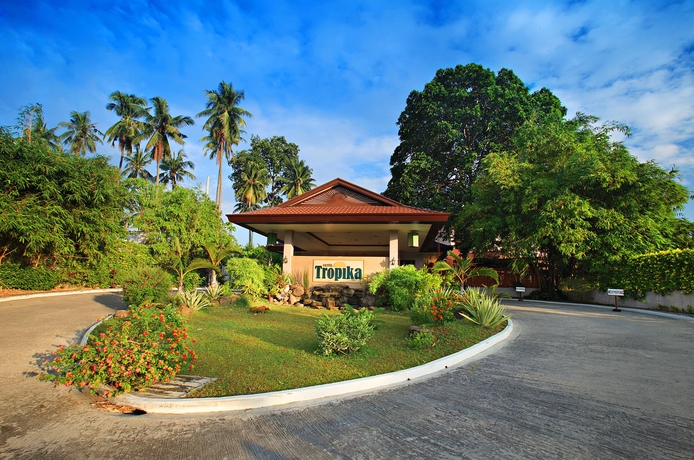 Imagen de los exteriores del Hotel Tropika. Foto 12
