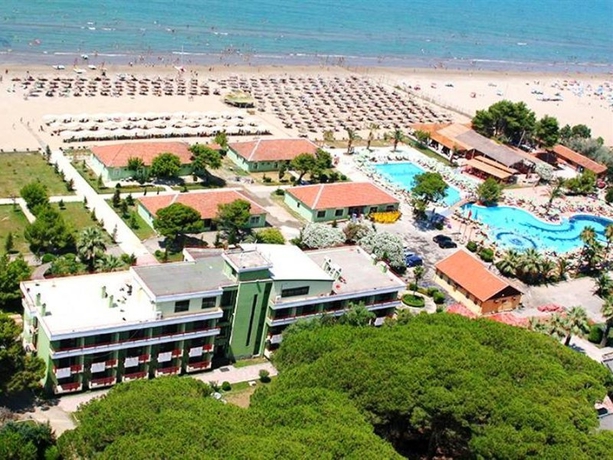 Imagen general del Hotel Tropikal Resort. Foto 9